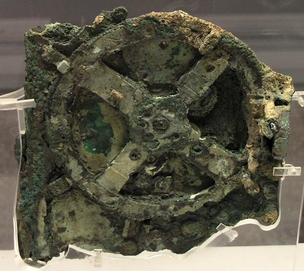 安提基特拉機械殘片,藏於雅典國家考古博物館